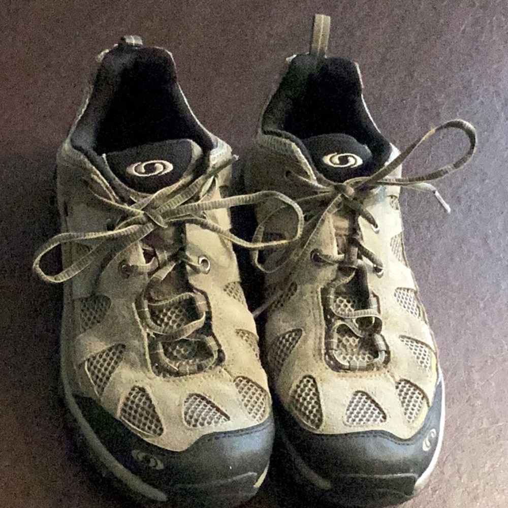 Hiking Shoes-Salomon brand